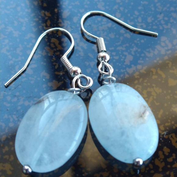 Handmade Jewelry - Hand Crafted Natural Aquamarine Stone Drop Earrings In Silver